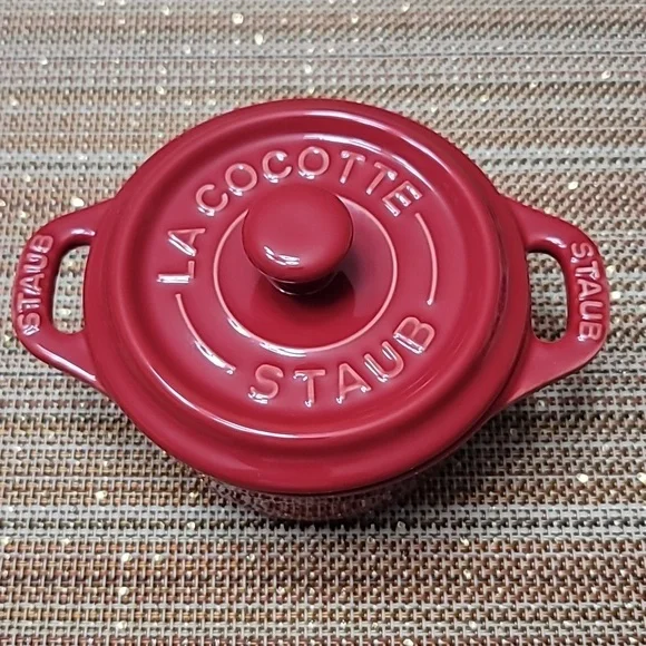 STAUB Ceramic Red 10cm Mini Round Cocotte, NWOT - Picture 1 of 8